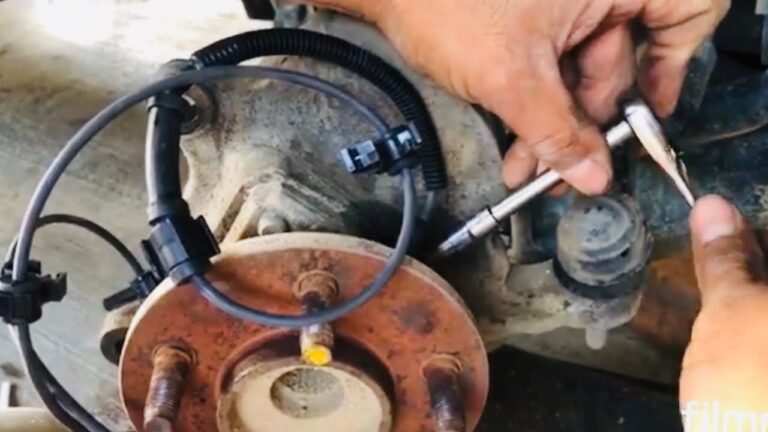 T&eacute;cnicas Efectivas para Cambiar el Sensor ABS del Coche